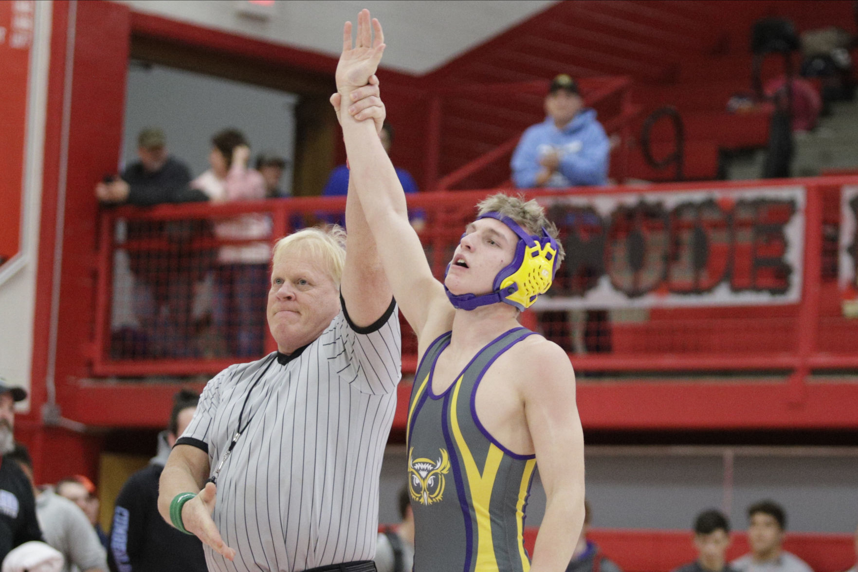 GALLERY-1A-wrestling-sectionals-007-021620.JPG